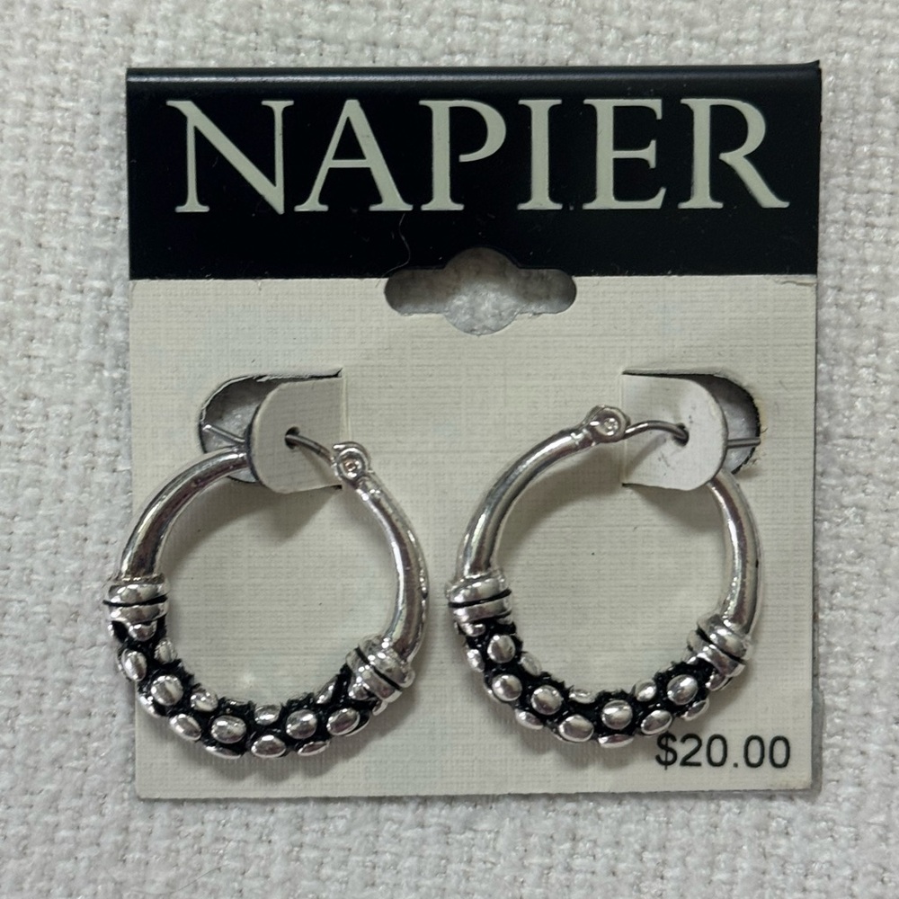 NWT Napier hoops